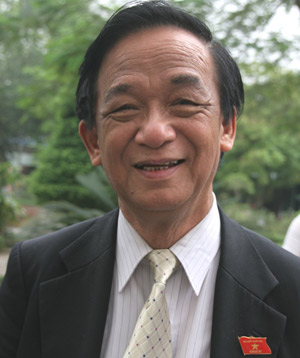 Những lời tâm huyết cho Giáo dục của Giáo sư Nguyễn Lân Dũng Dai-bieu-Lan-Dung-2